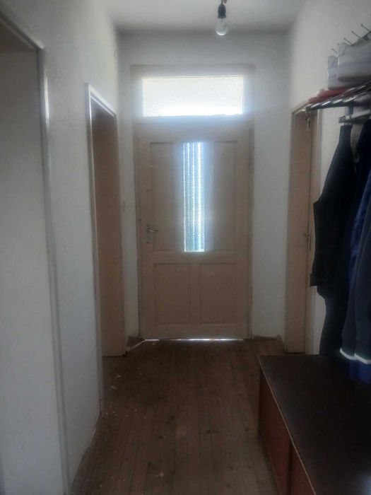 под наем КЪЩА,  с. Лозен, област Пазарджик,  250 €