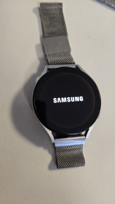 Часовник Samsung Watch 5