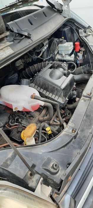 Бус Рено Мастер 2.5 TDI