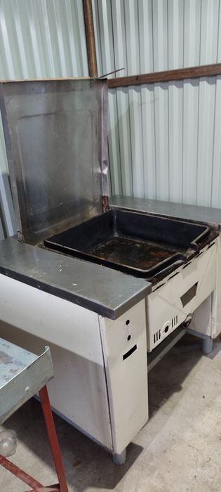 Табака аппарати сотилади