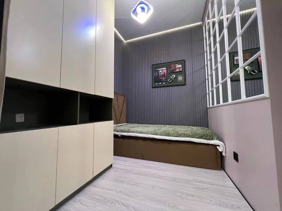 Продаётся 3-х комнатная квартира в ЖК «Tiara Residence»
Мирзо Улугбекс