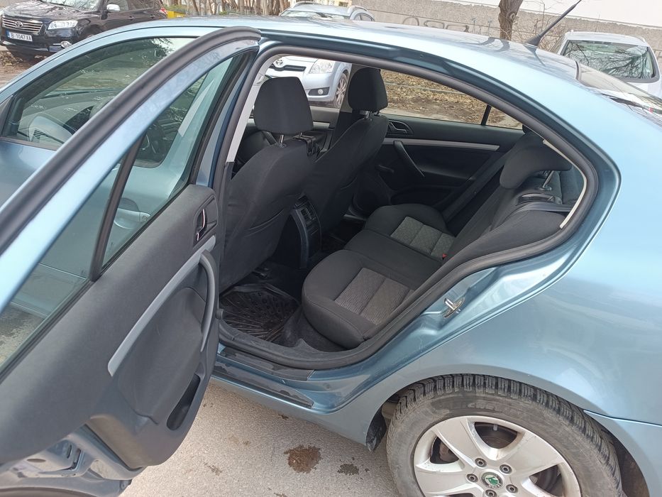 Шкода Октавия бензин/газ 2008, 1,6