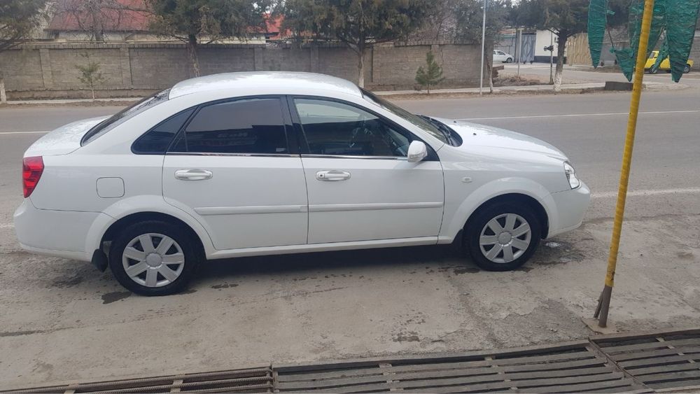 Chevrolet lasetti 18