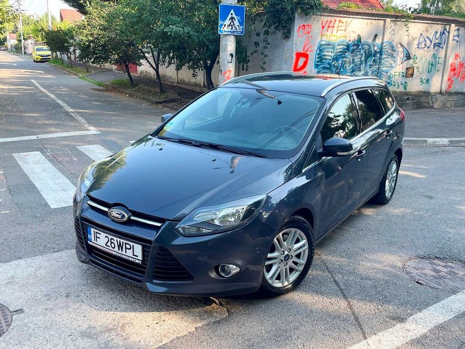 FORD Focus 2013 — imagine 3