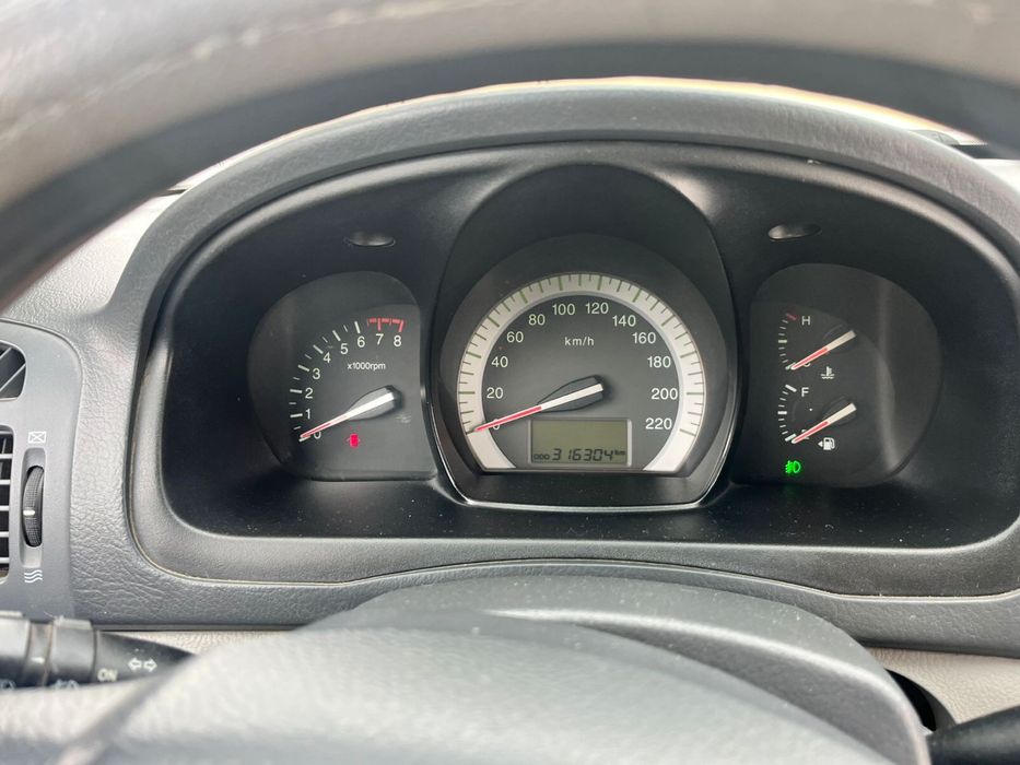 продам машину KIA CERATO 2007