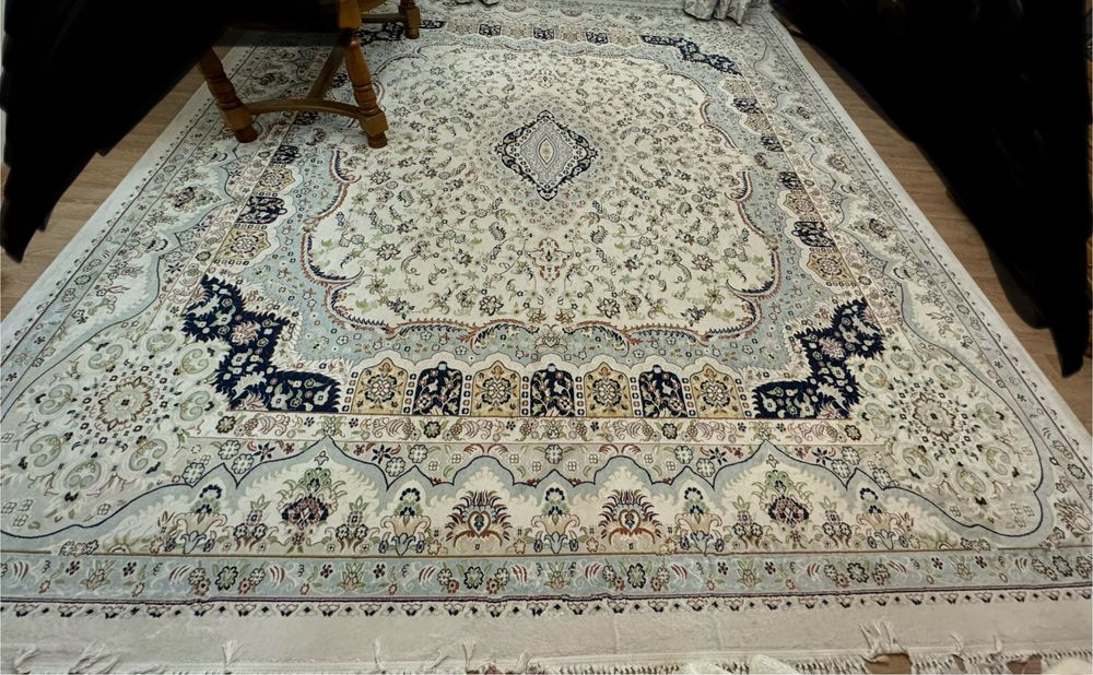 Ковер 4, 25 * 3,75 м.