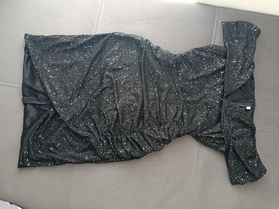 Дамска черна рокля