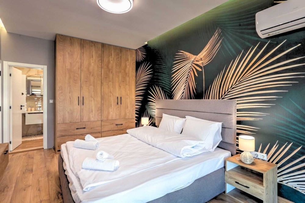 Дава се под наем Многостаен апартамент в Варна, Галата - 206 кв.м за 2194.02 € - Снимка #9