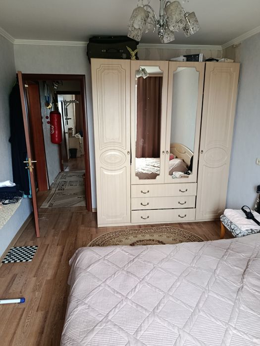 Продам квартиру 5 микрорайон