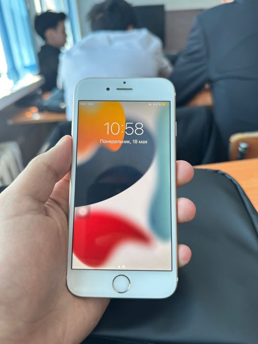 Айфон 6S все роботает