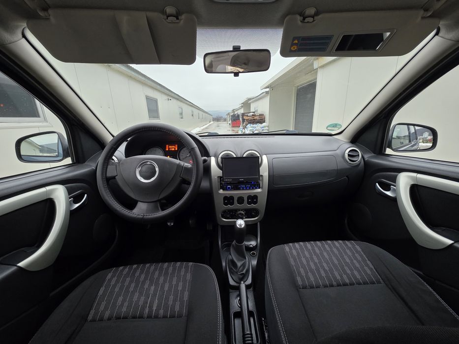 Dacia Sandero an 2012 1.6 benzină Euro5 Laureate import Germania