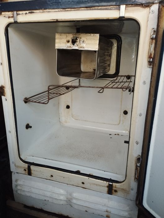 Холодильник Саратов