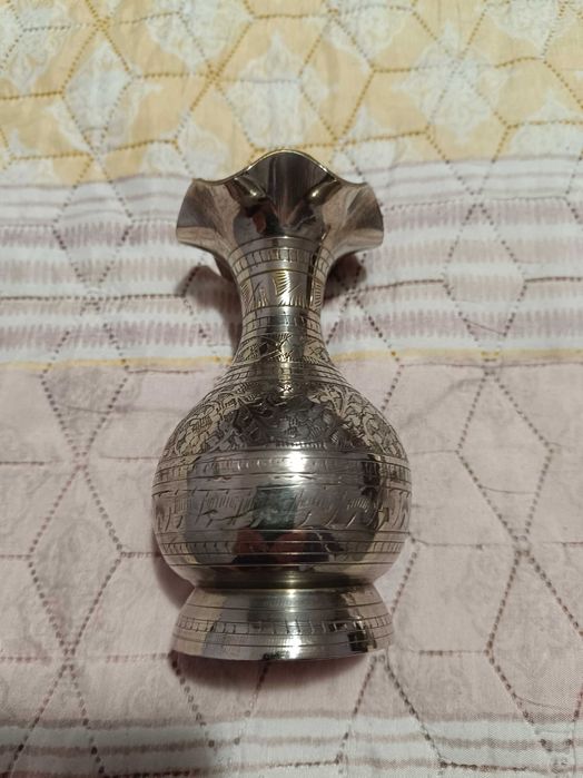 Продавам български никелиран месингов комплект от 3 части