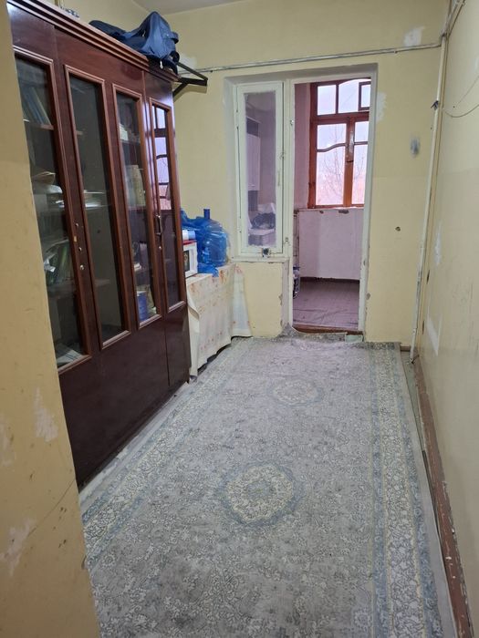 Уй сотилади Кибрай туман Ёшлик махалласи 3/3/4, 77-серия