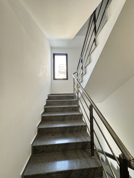 Продава се Двустаен апартамент в Казанлък - 59 кв.м за 1950 €/кв.м - Снимка #9
