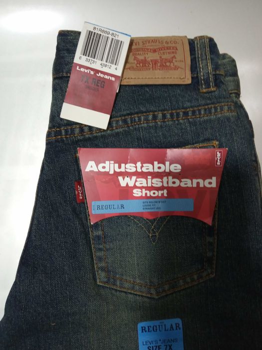 Шорты для подростков. Фирма Levi's. отличное качество.