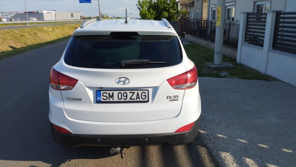 Vând Hyundai ix 35 .motorizare diesel de 1.7 crdi.stare foarte buna. An fabricație 2011 mașină personala