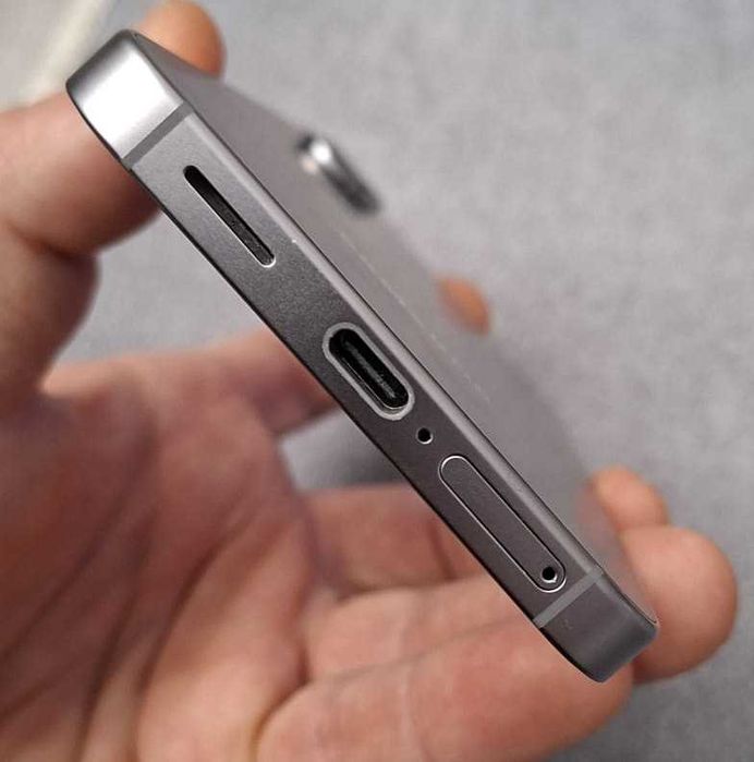 Vand/Schimb Samsung Galaxy S25 256GB 5G