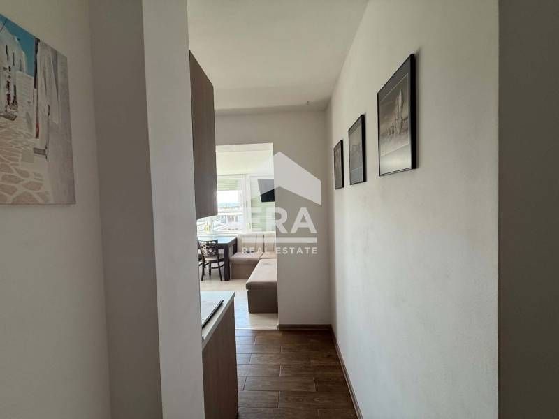 Продава се Тристаен апартамент в Варна, Владислав Варненчик - 70 кв.м за 982 €/кв.м - Снимка #2