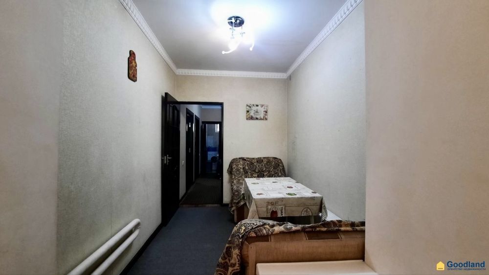 Продаётся 3-комнатная квартира рядом с аэропортом (олтинводий)