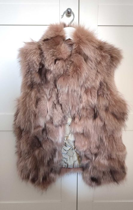 Vesta din blana de vulpe