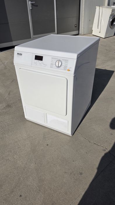 Професионална сушилня Miele PT 5137 WP