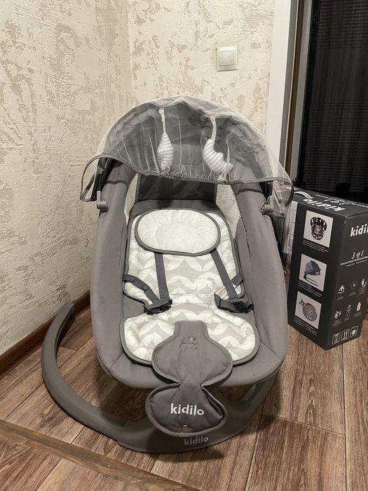 Детский Шезлонг Kiddilo с укачиванием.