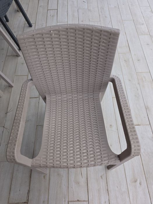 Градински столове и маси