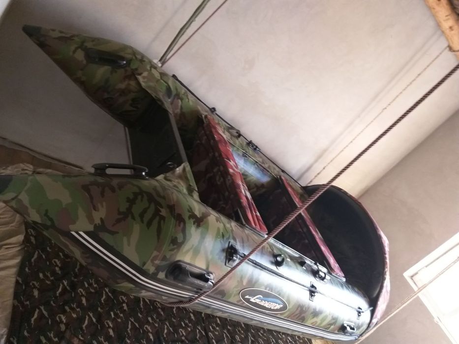 Лодка надувная Gladiator