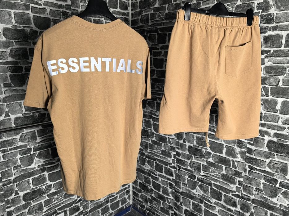 Essential летен екип