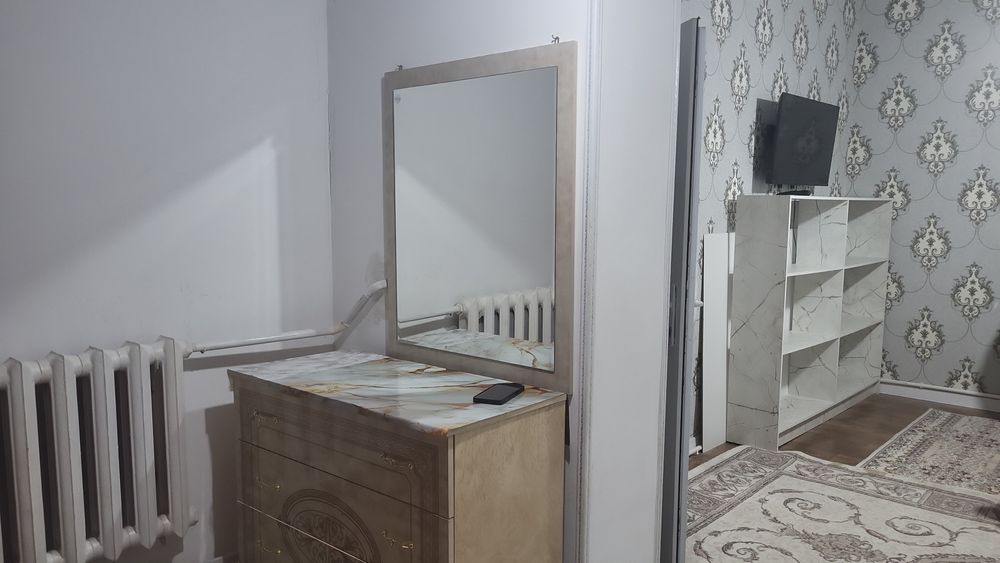 Жер уй жалға бериледи. Хозянмен.