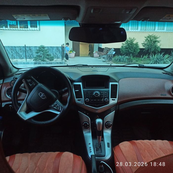срочно продается Daewoo Cruze 1,6 автомат