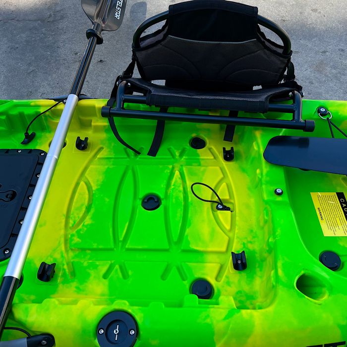 Риболовен Каяк FOX с плавници педали и кормилна уредба ново