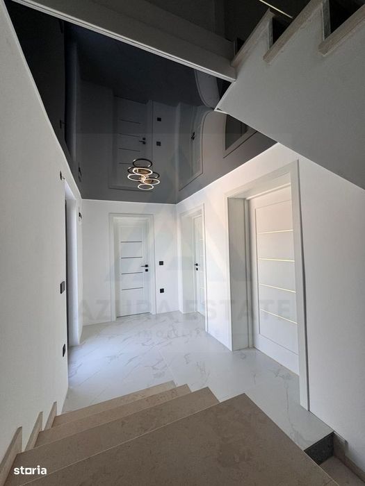 Casa moderna constructie noua 195 mp utili 100 mp curte in Sura Mare