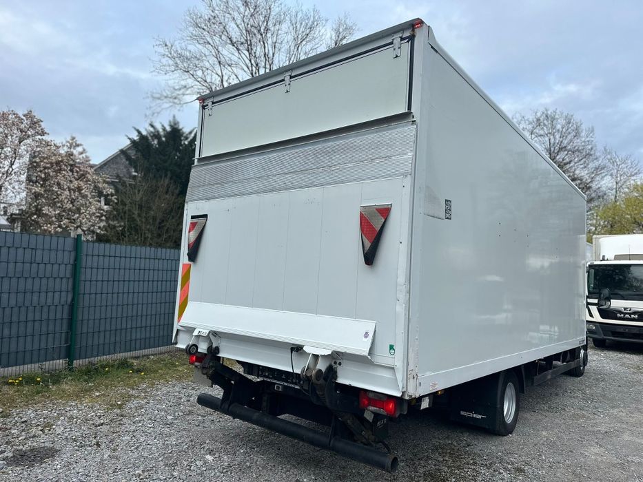 IVECO Daily koffer si lift  72-170 an 2016 3.0HPi 170CP Euro 5