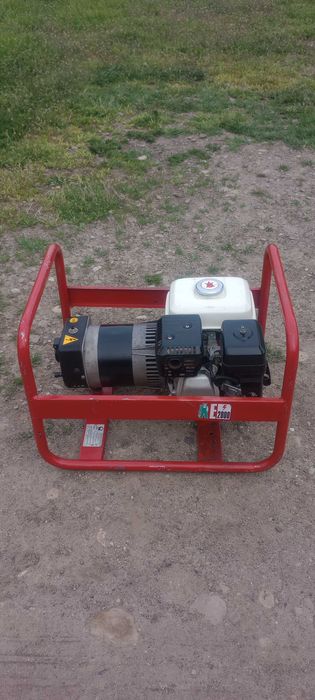 Generator de curent  Honda