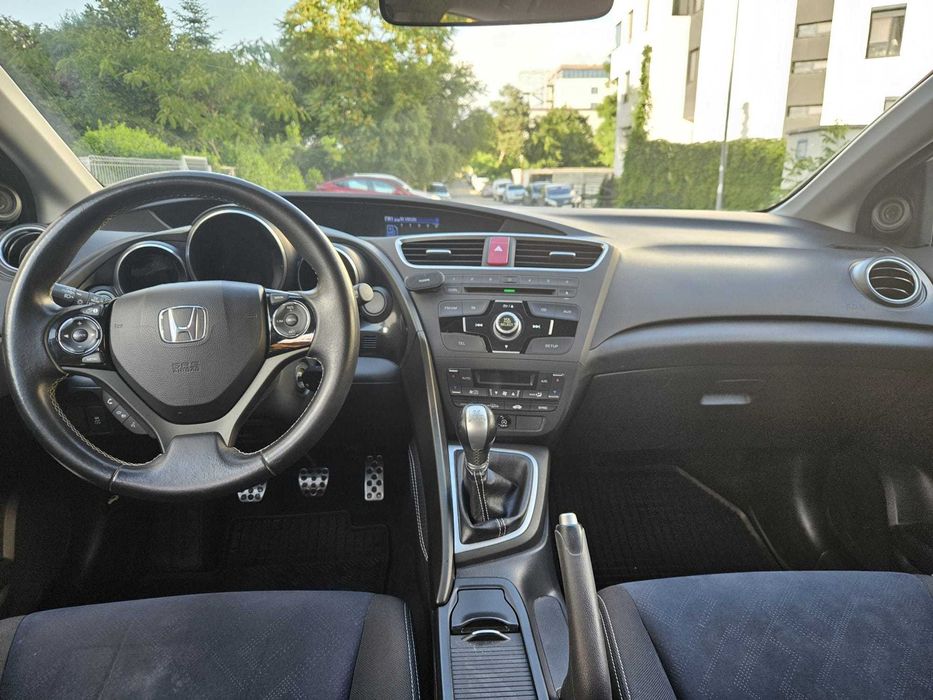 DE VÂNZARE Honda Civic 1.8 i-VTEC