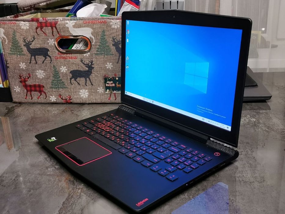 Игровой ноутбук Lenovo