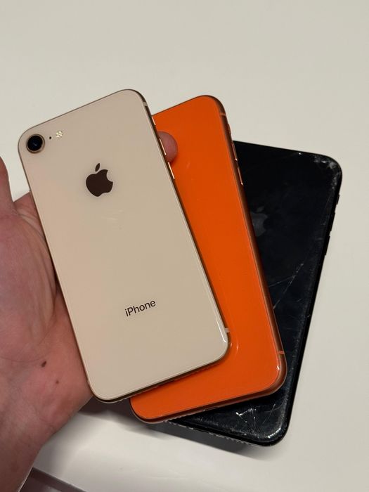 iPhone XR/8 pentru piese