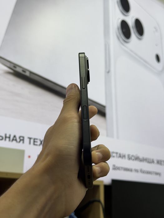 Продам Iphone 16 128GB 90%