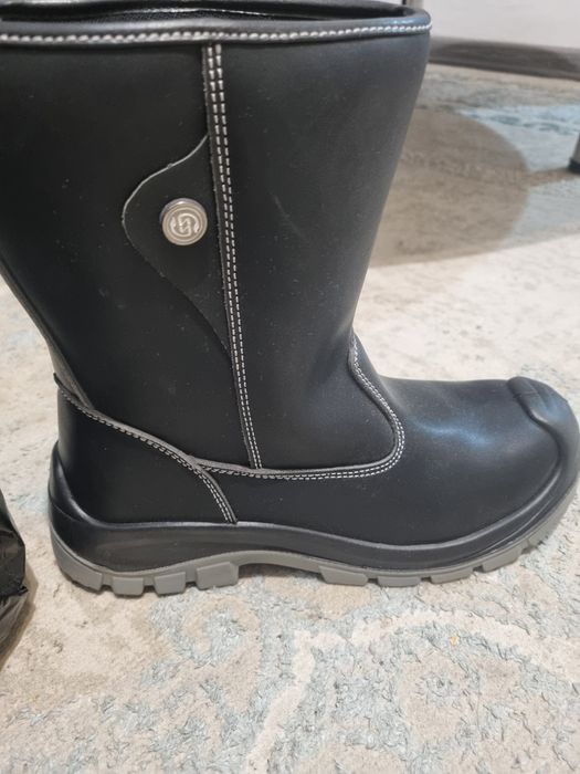 Продам сапоги рабочие мужские