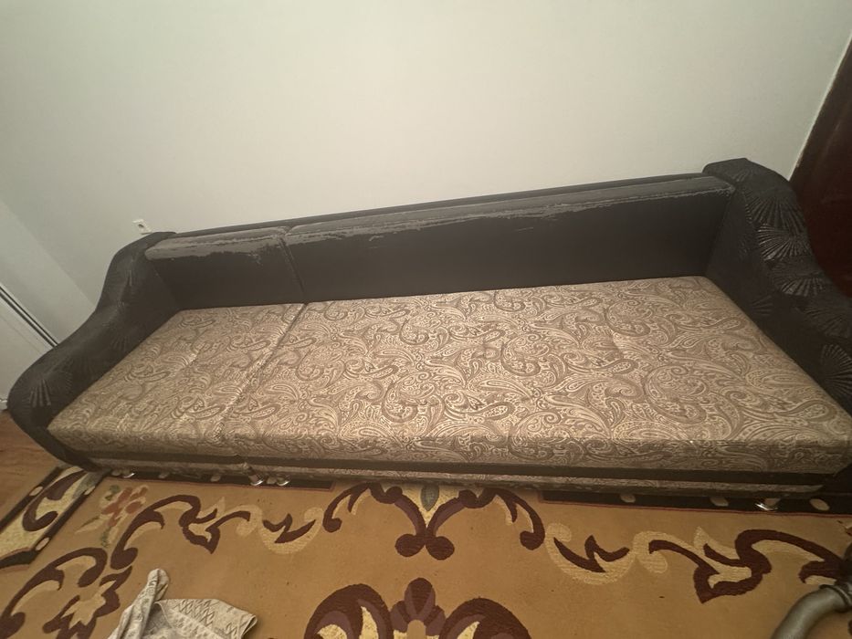 Продам диван б/у