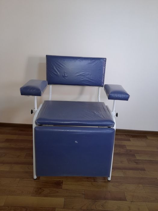 Кресло для забора крови. Qon oladigan kreslo