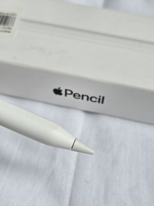 Apple iPad Air 5 M1, 10.9", 256GB Starlight