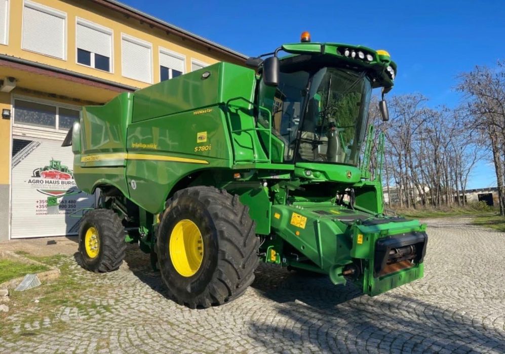 Комбайн John Deer