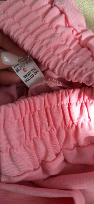 Пролетно/есенен екип. Нов, с етикет. Розов/ barbie. Размер S.