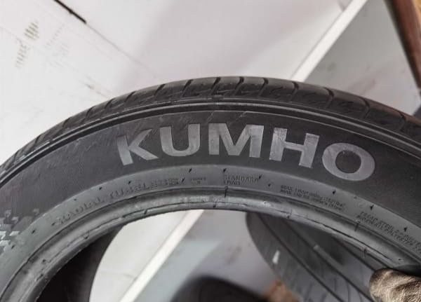 215/55R18 Kumho & Kleber DOT22