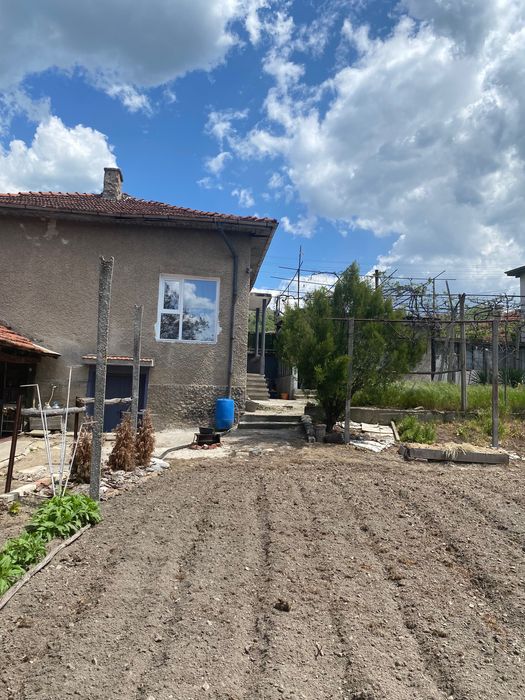 Продава се Къща в Кочериново - 100 кв.м за 930 €/кв.м - Снимка #1