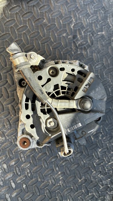 Алтернатор 120A VW Audi Seat Skoda