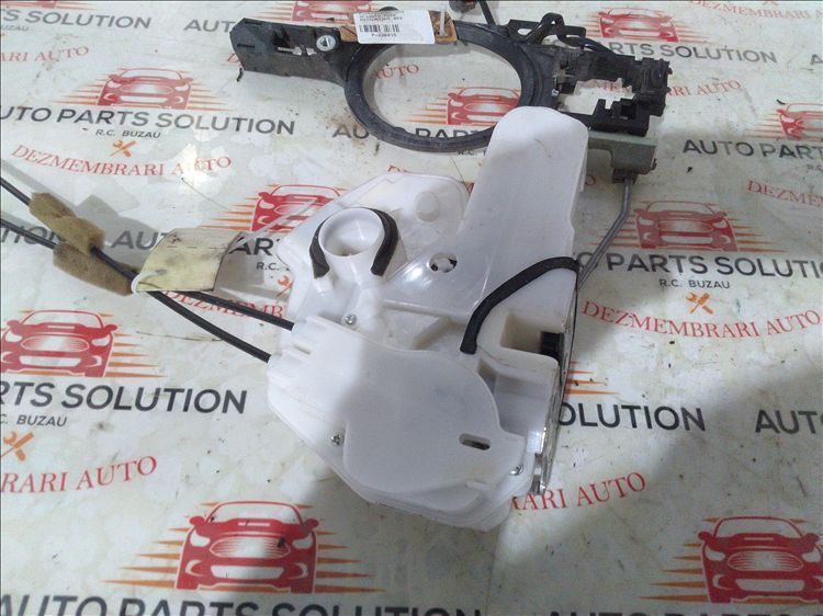 broasca usa dreapta fata mitsubishi asx